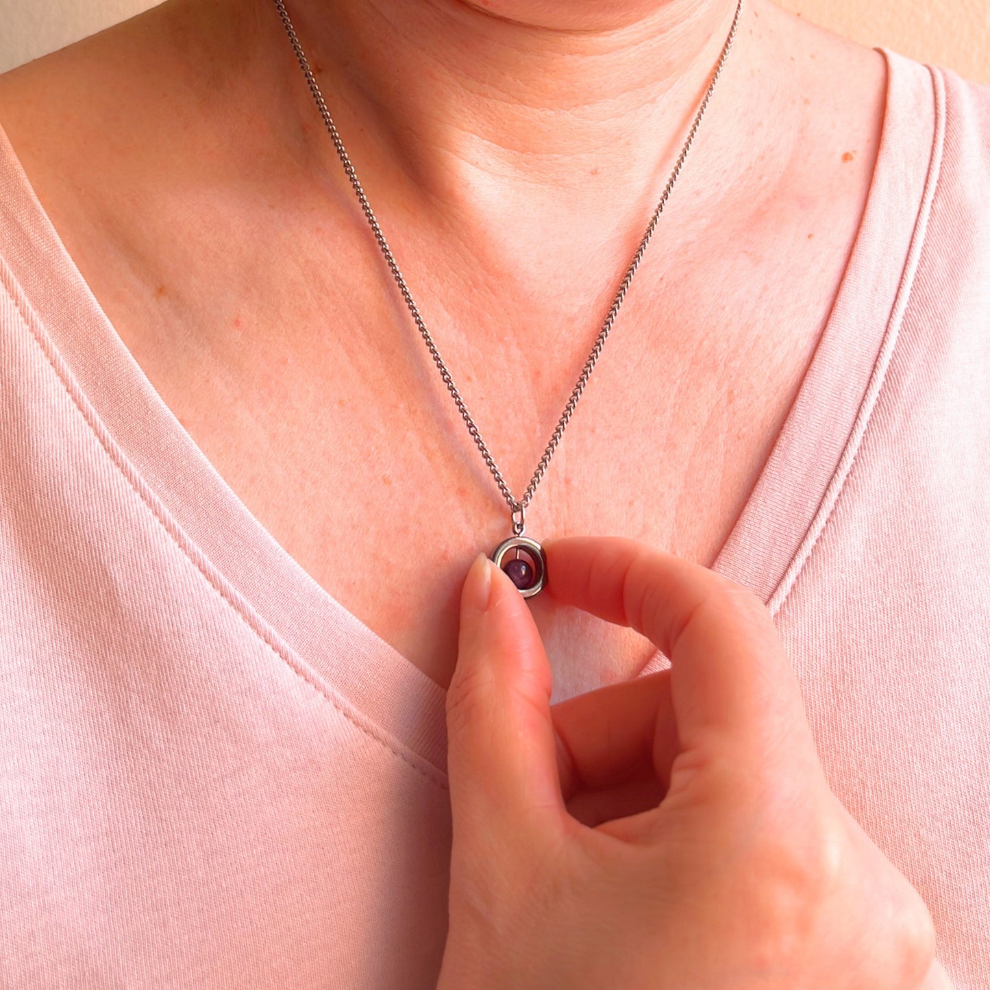 Amethyst Fidget Spinner Necklace