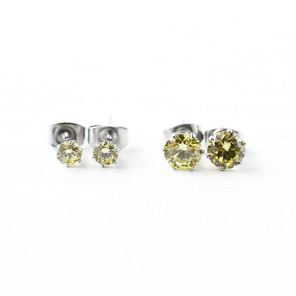 Green CZ stud earrings in 4mm & 6mm sizes